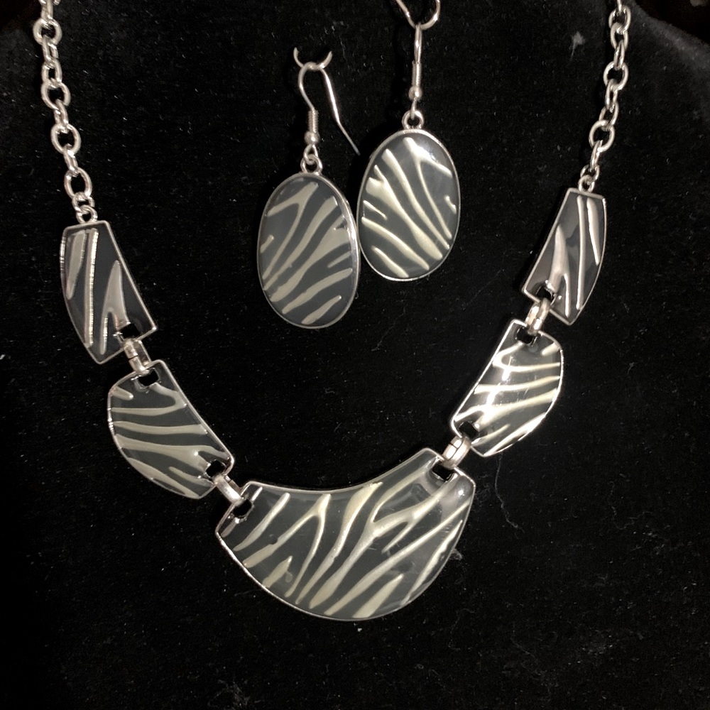 Silver and Black Zebra Print Necklace Earring Set